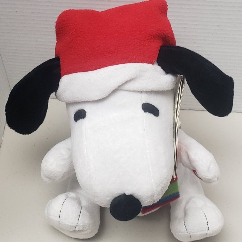 Snoopy Santa Musical Plush - Picture 2 of 7